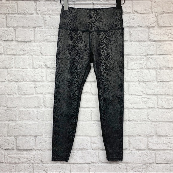 Beyond Yoga Viper Leggings - Picture 1 of 5